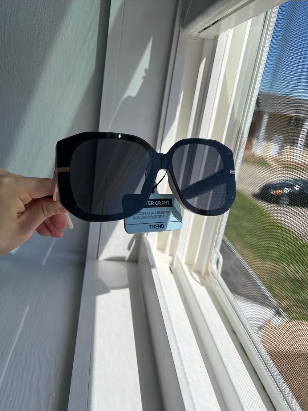 Foster Grant Oversized Black Women's Sunglasses